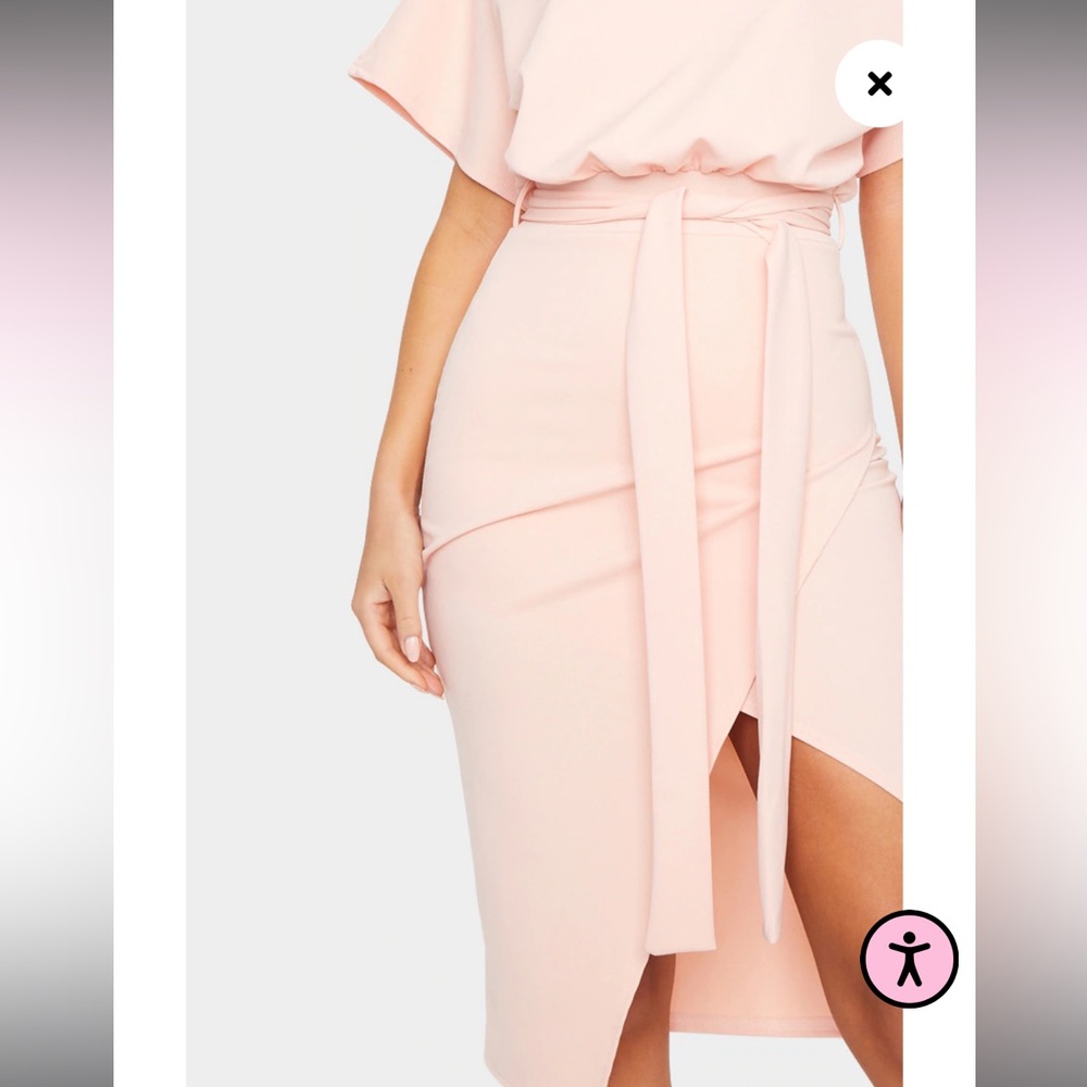 Pretty Little Things Dress - Picture 4 of 10
